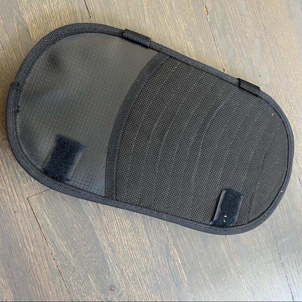 FREE | CD DVD HOLDER